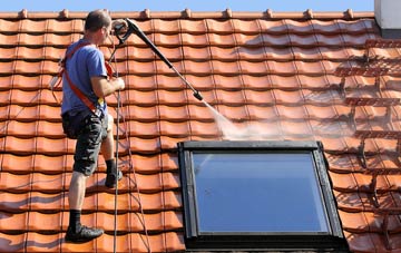 roof cleaning Howgate